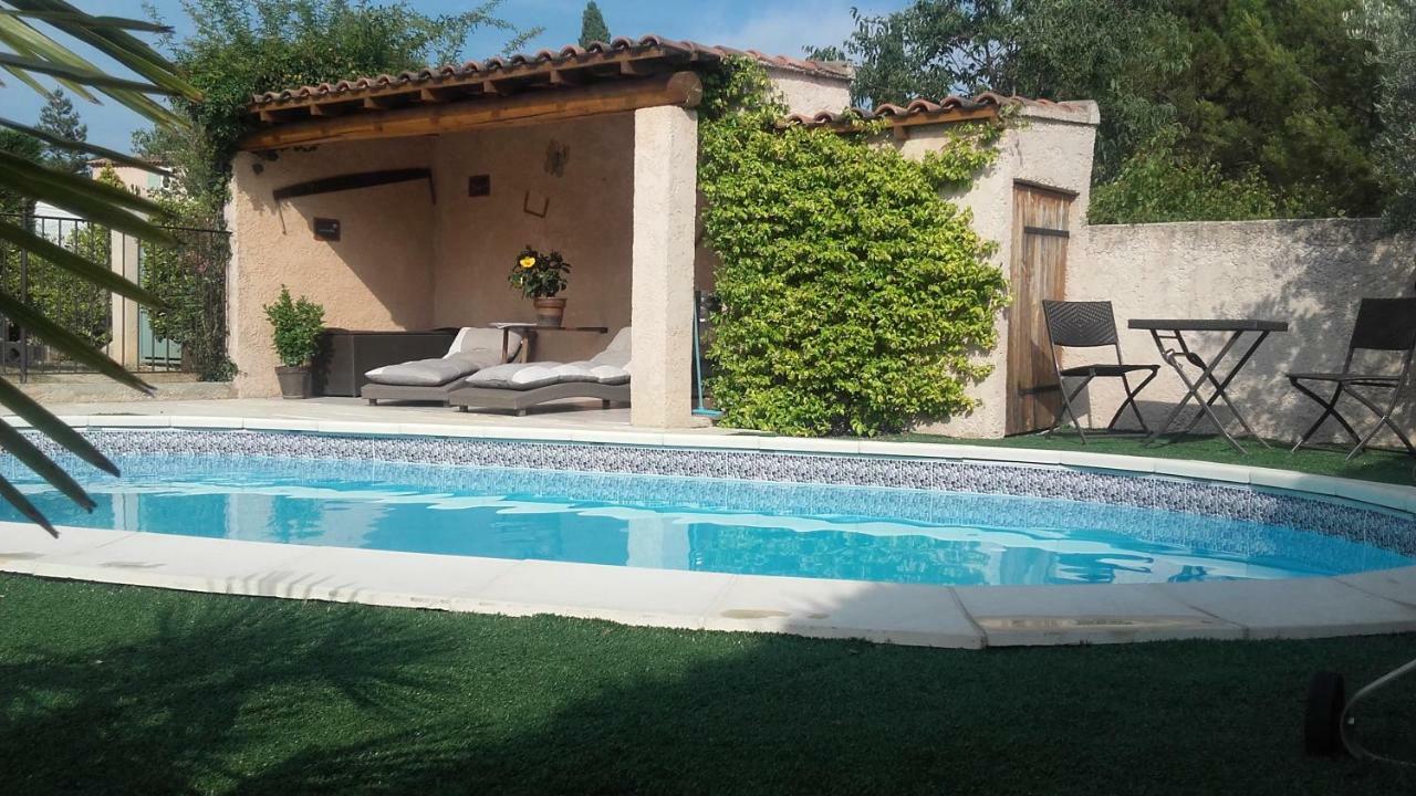 Gite L'Annexe Villelaure Kültér fotó