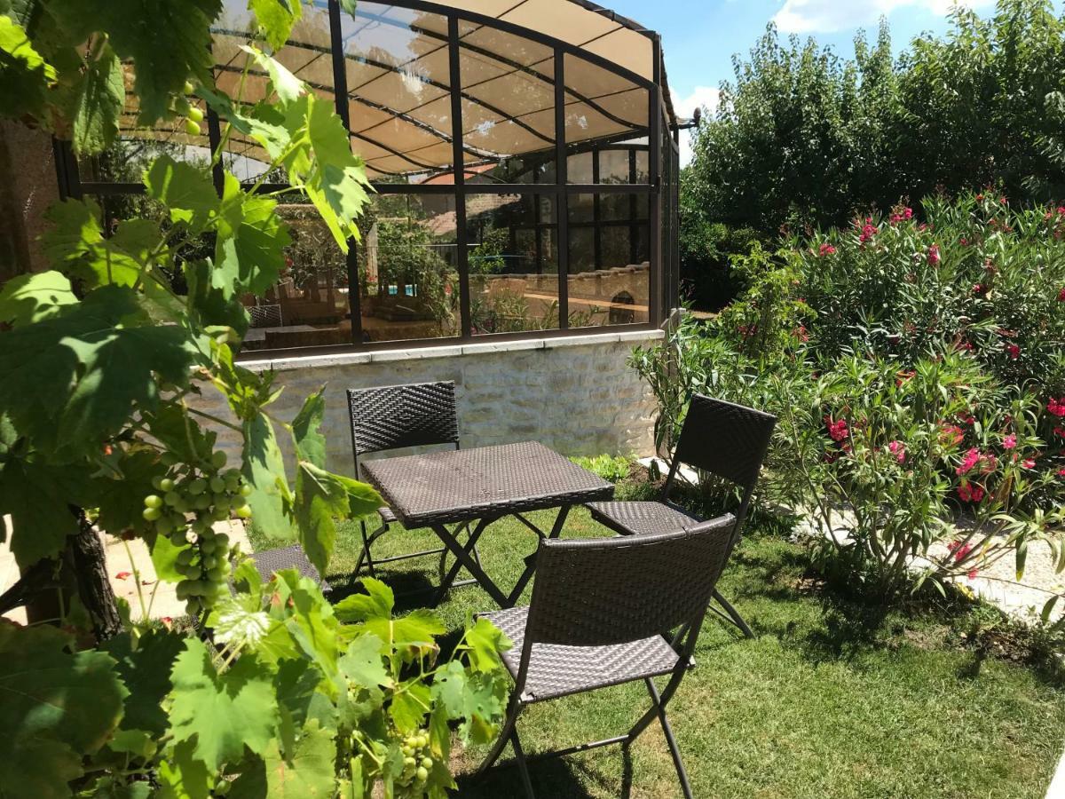 Gite L'Annexe Villelaure Kültér fotó
